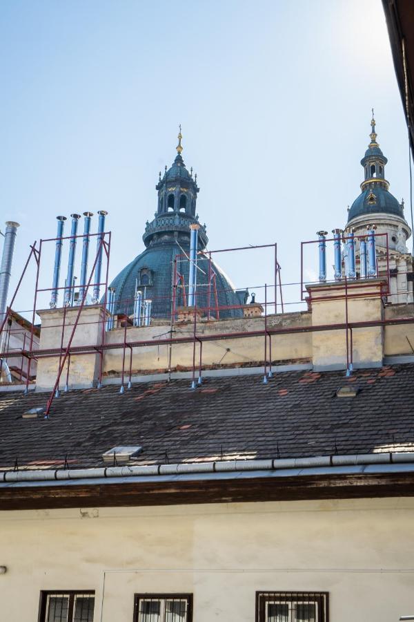 Basilika View Elegant Suite Need Reservation For Free Parking Budapest Bagian luar foto