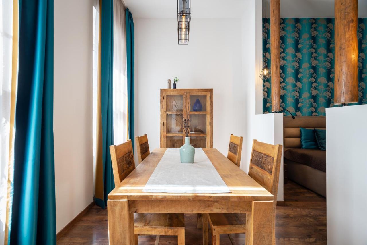 Basilika View Elegant Suite Need Reservation For Free Parking Budapest Bagian luar foto
