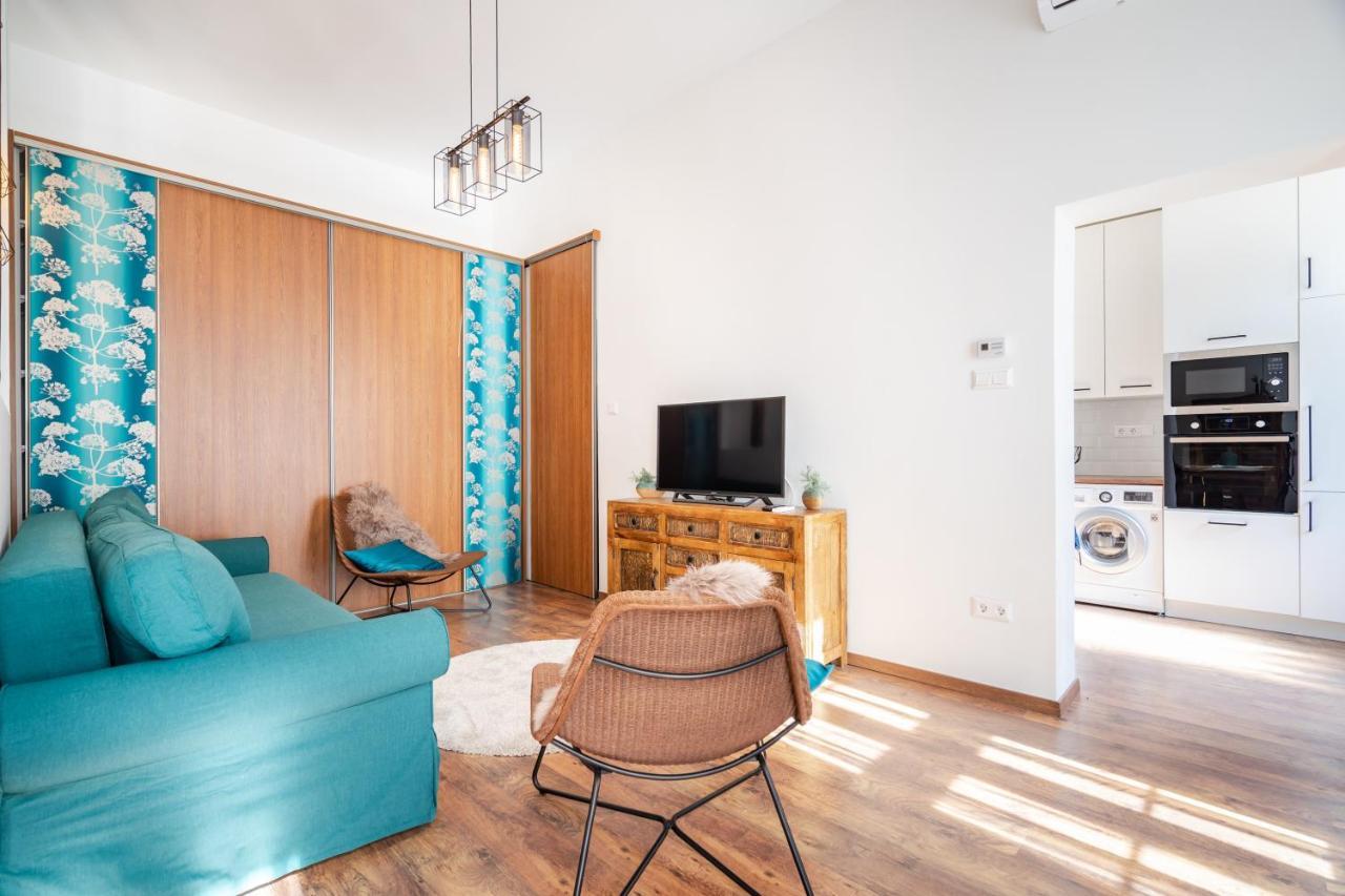 Basilika View Elegant Suite Need Reservation For Free Parking Budapest Bagian luar foto